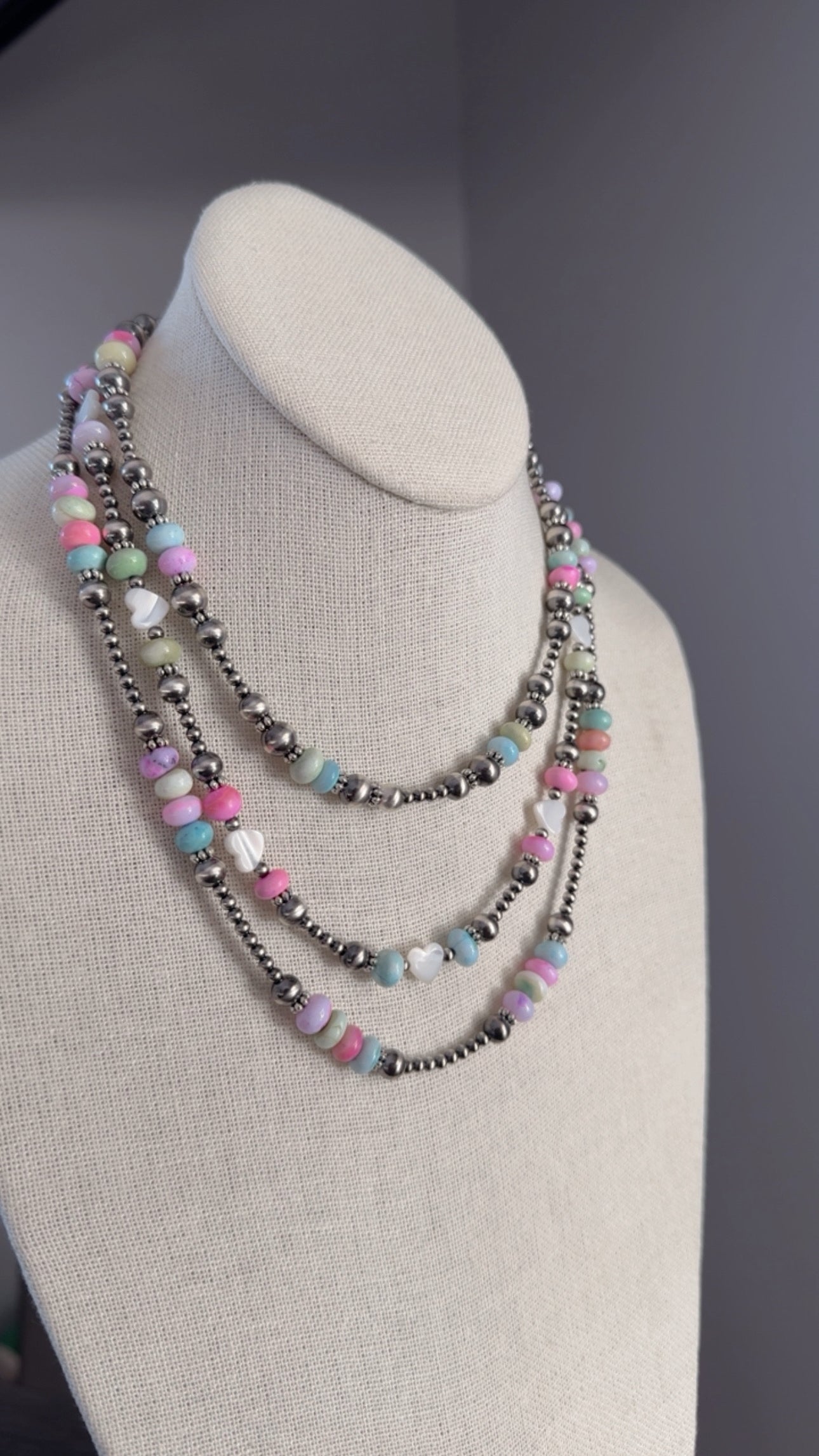 16" Candy Opal w/ Hearts