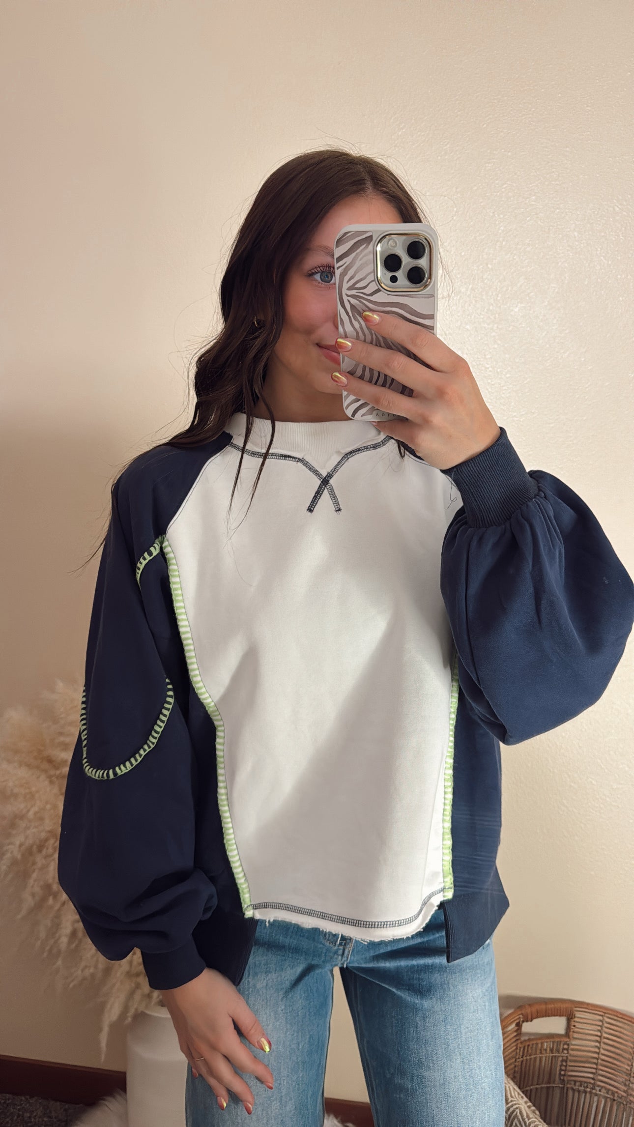 Nya Colorblock Sweater