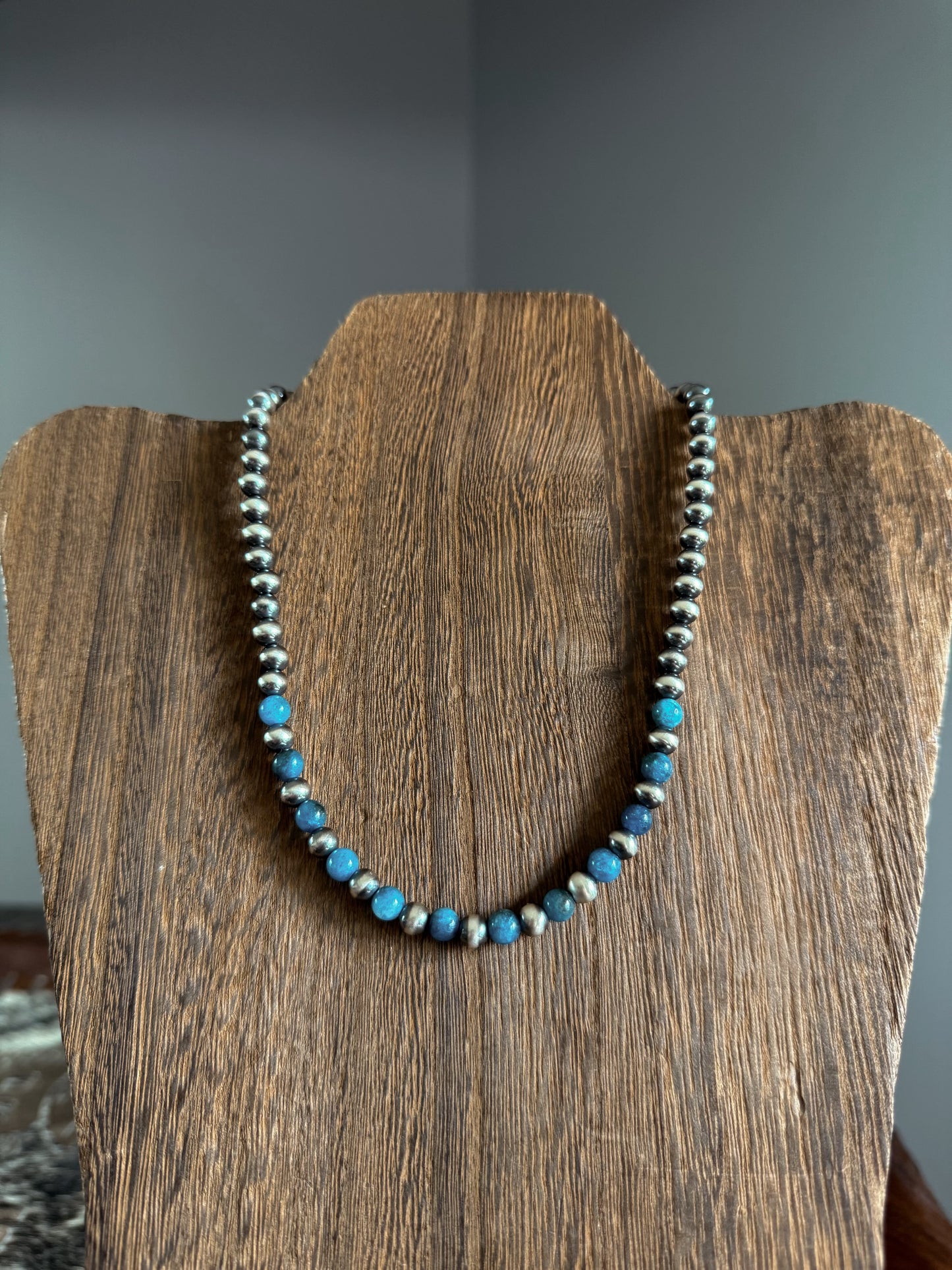 14" Blue Quartz