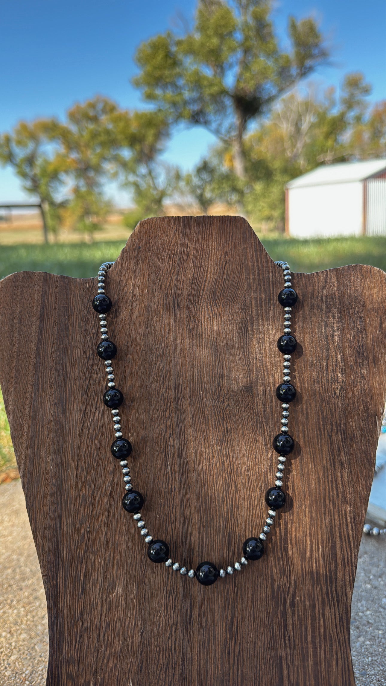 15" Black Onyx