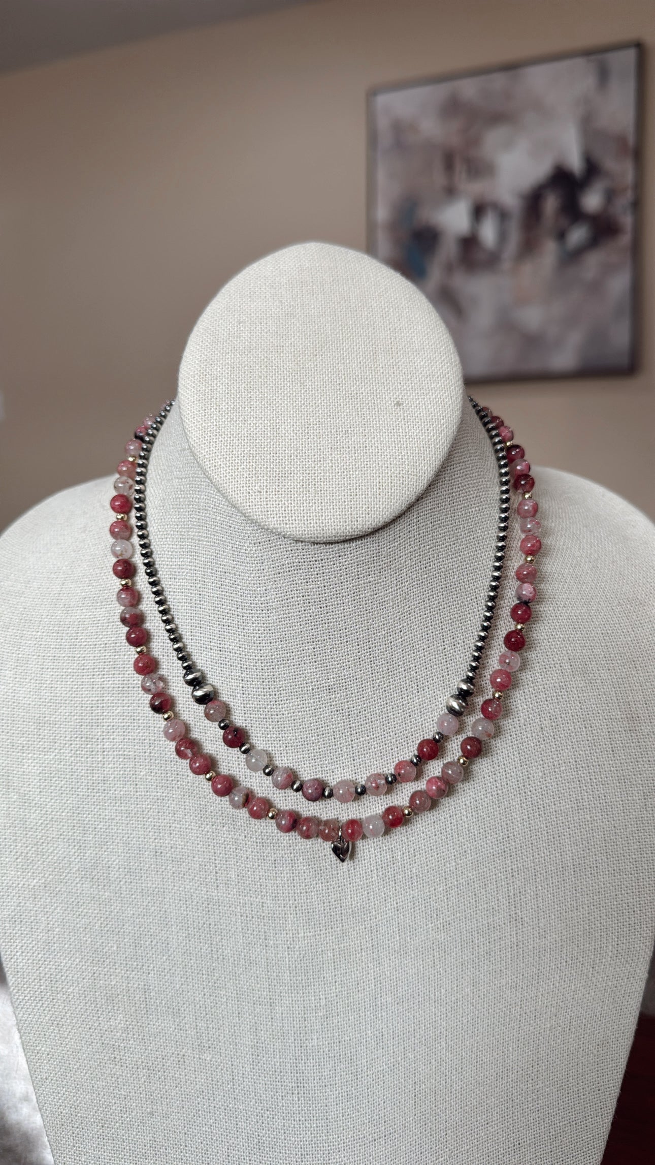 15" Strawberry Quartz