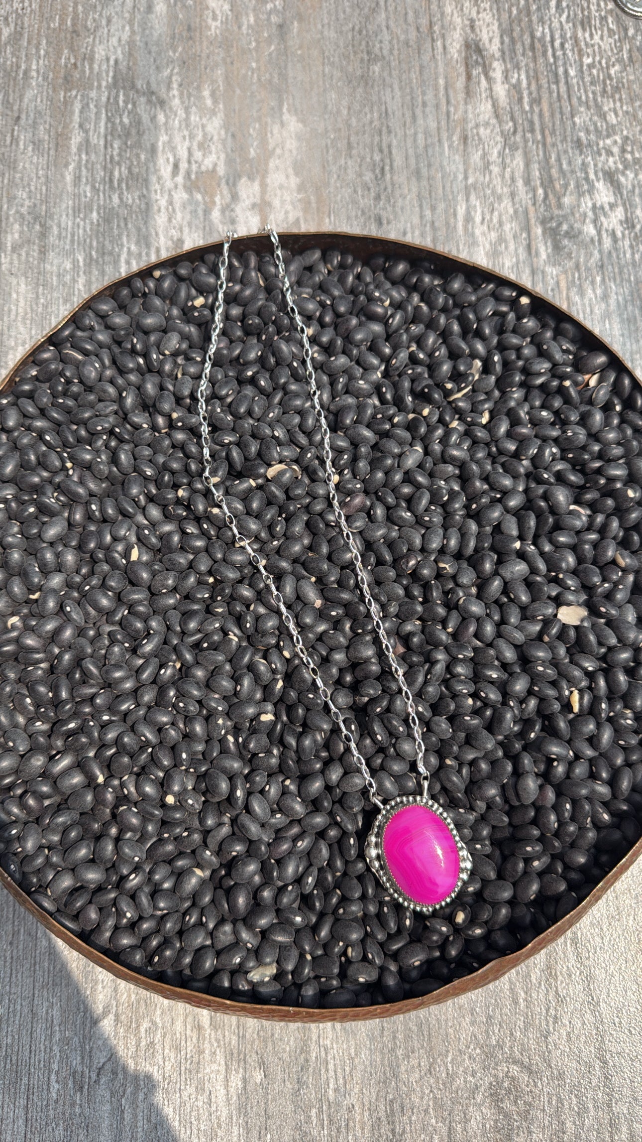 18" Hot Pink Agate