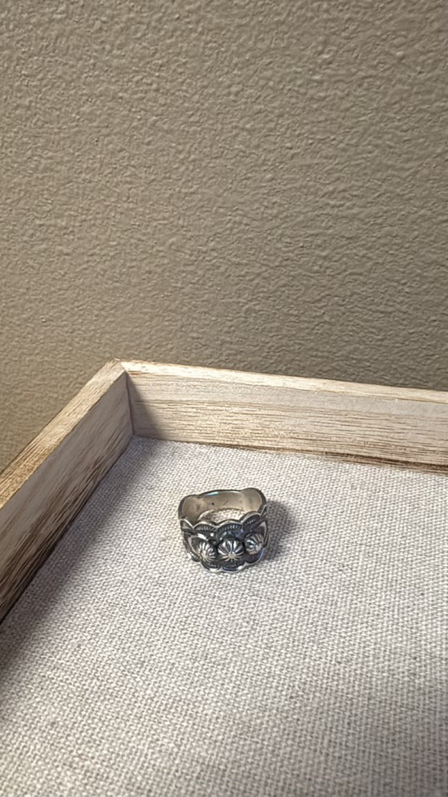 The Cassidy Sterling Flower Cigar Band Ring 8.5