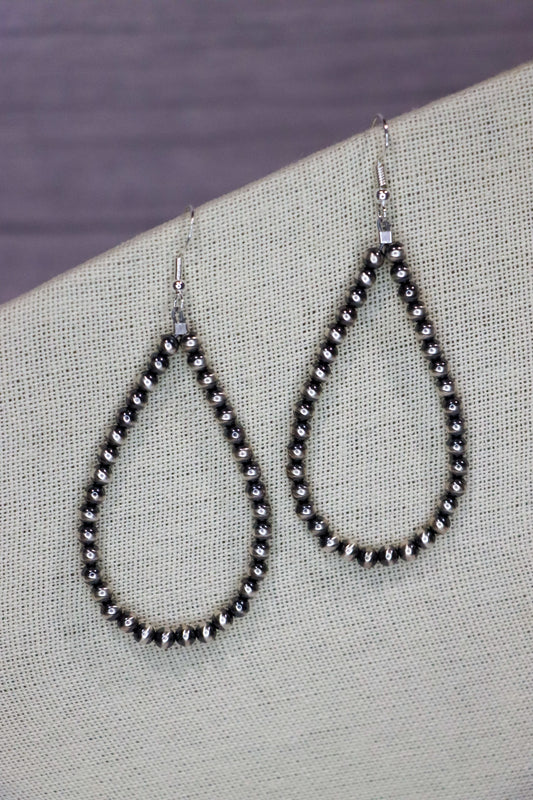 Regular Navajo Pearl Earrings