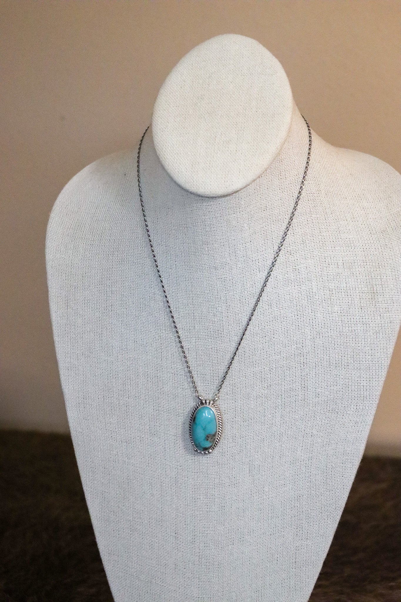 18" Kingman Turquoise Necklace