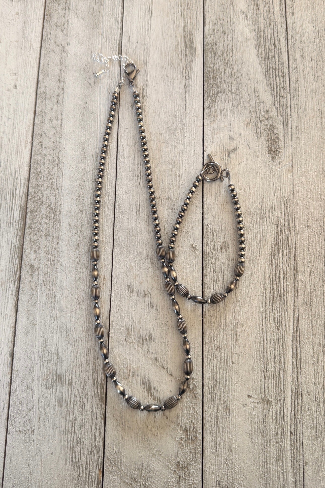 Torpedo/Corrugated Necklace & Bracelet Set