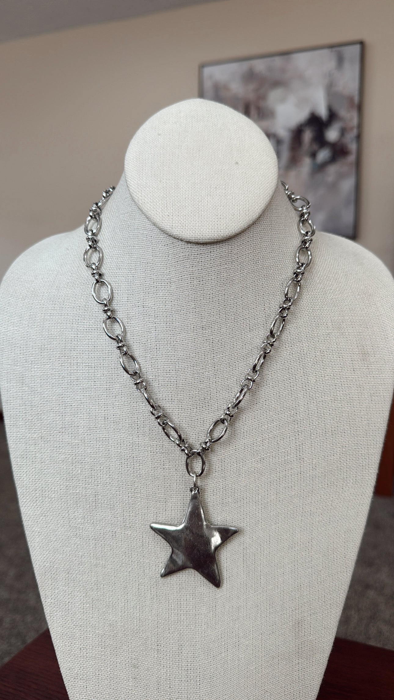 Star Pendant Necklace Silver
