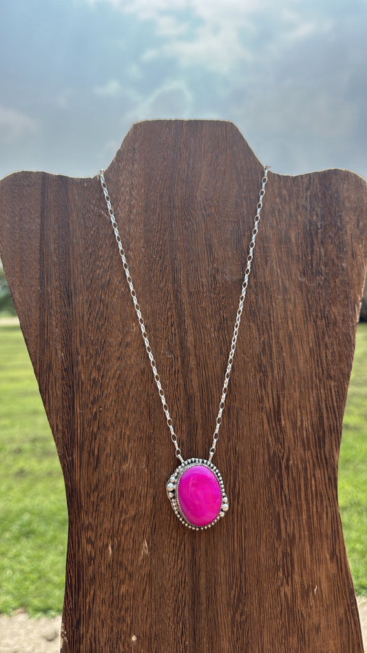 18" Hot Pink Agate