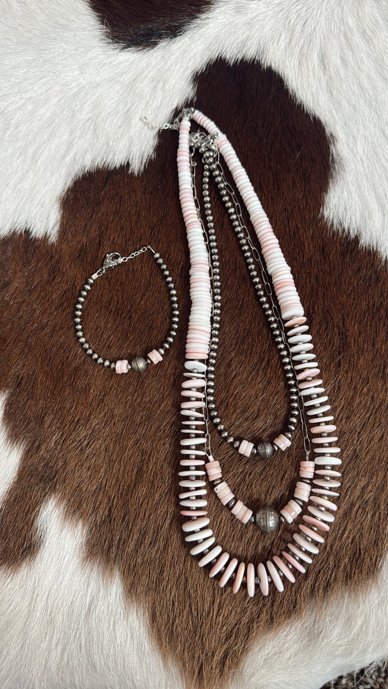 21" Pink Conch Statement Necklace