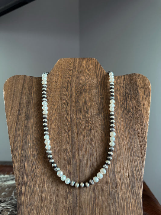 18" Freshwater Pearl