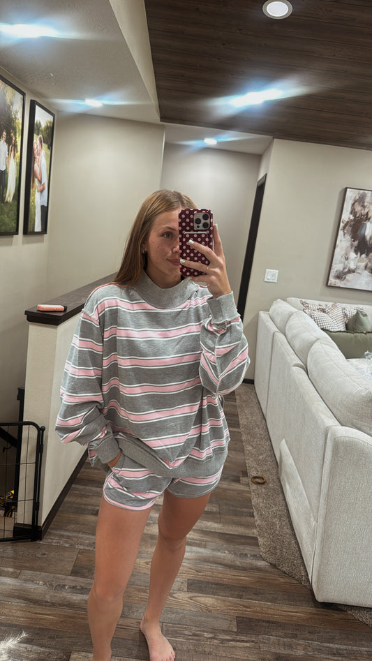 Stripe Print Drawstring Shorts