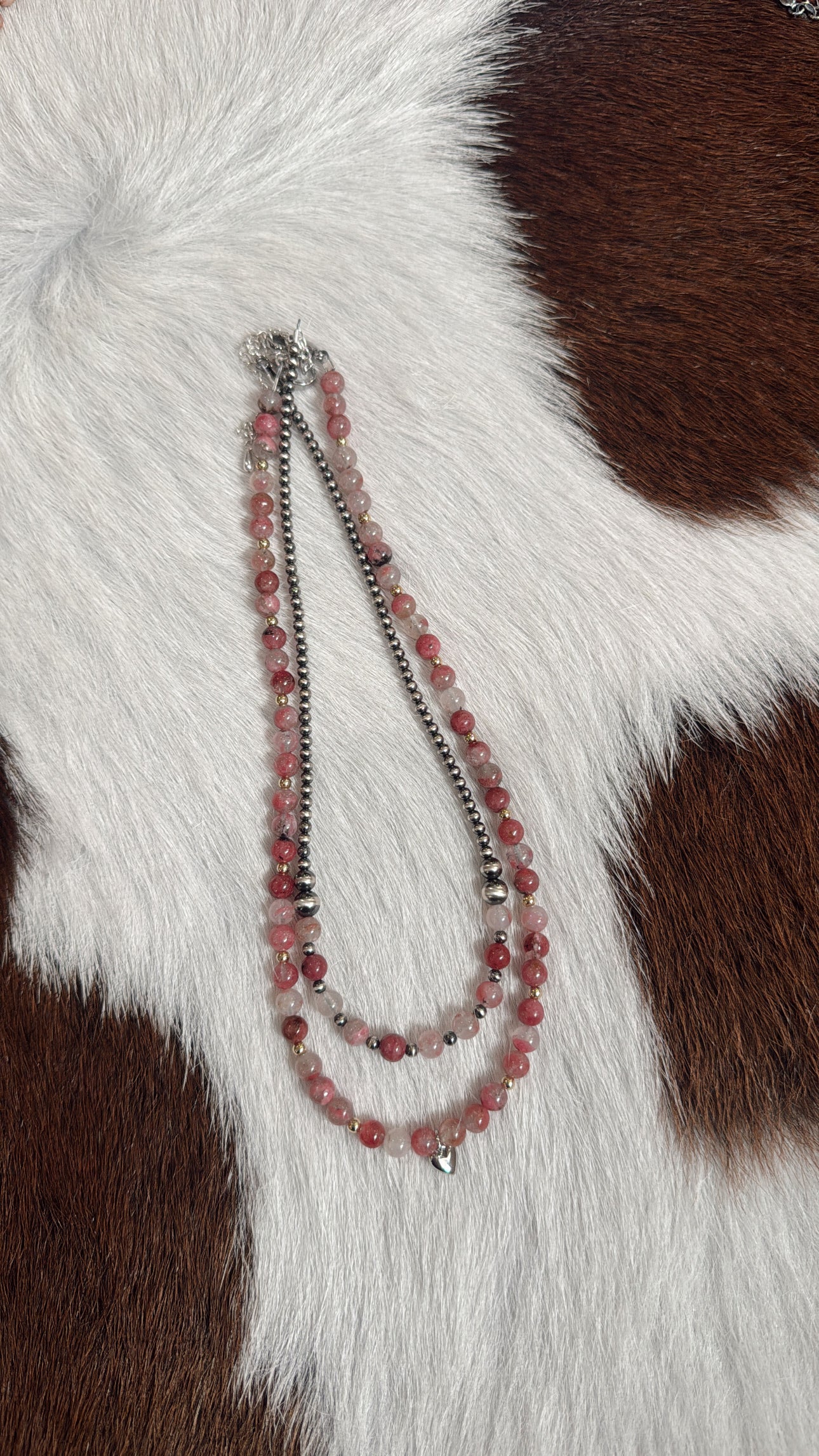 14" Strawberry Quartz