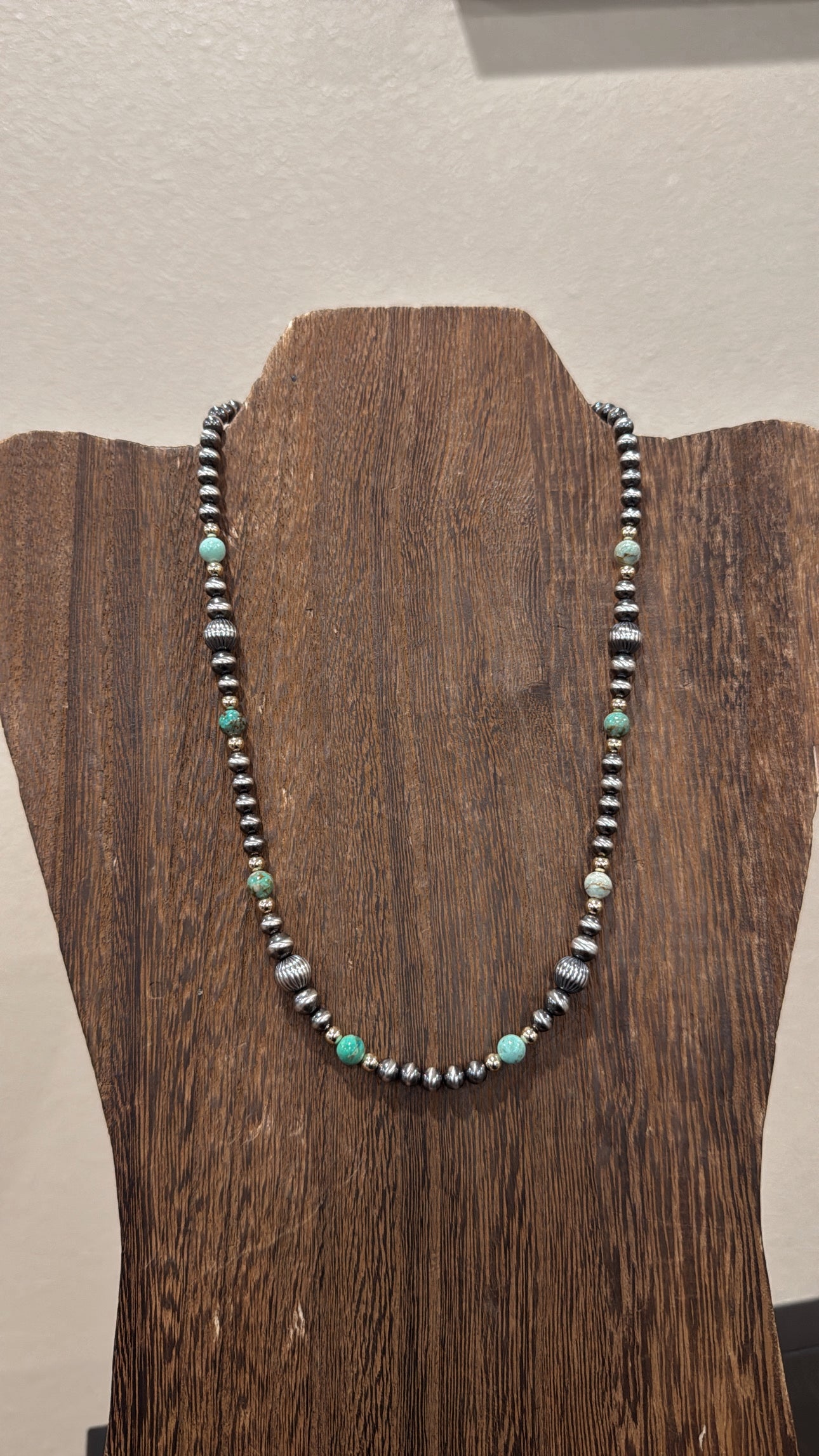 15" Turquoise & Gold