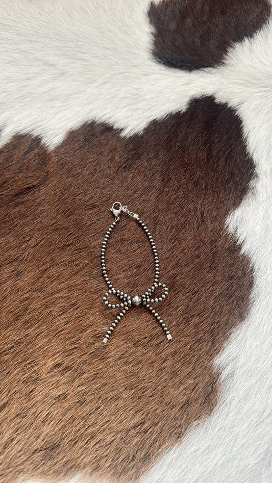Bow Bracelet