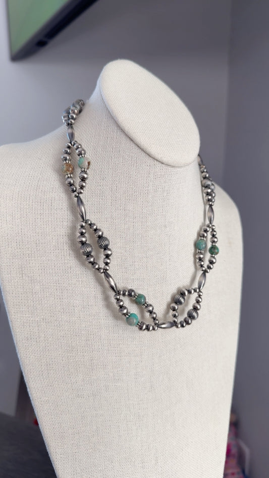 18" Turquoise Loop