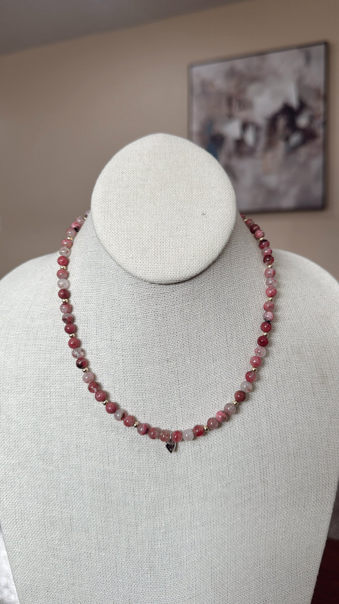 15" Strawberry Quartz