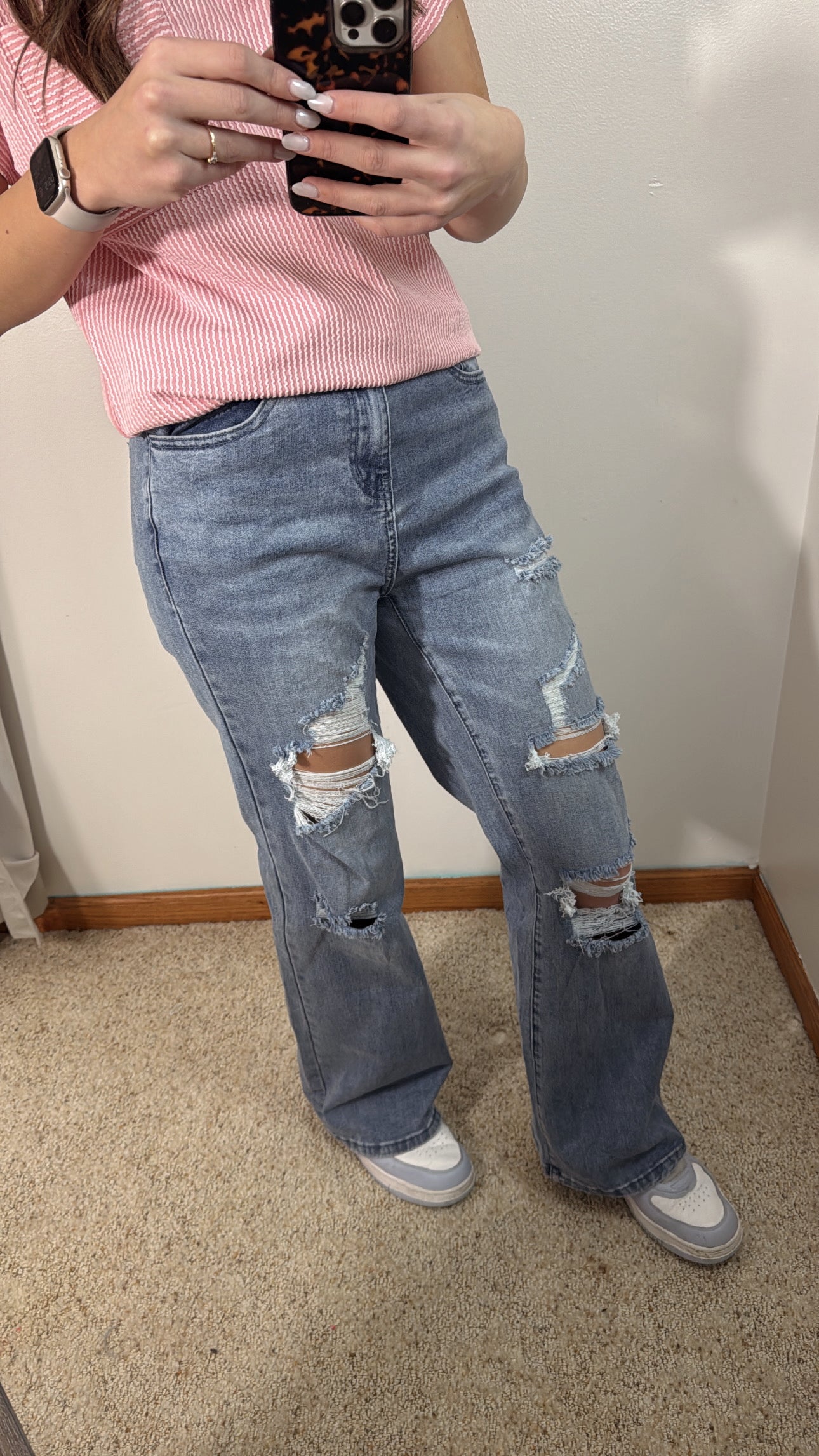 Distressed Wide Leg Jeans