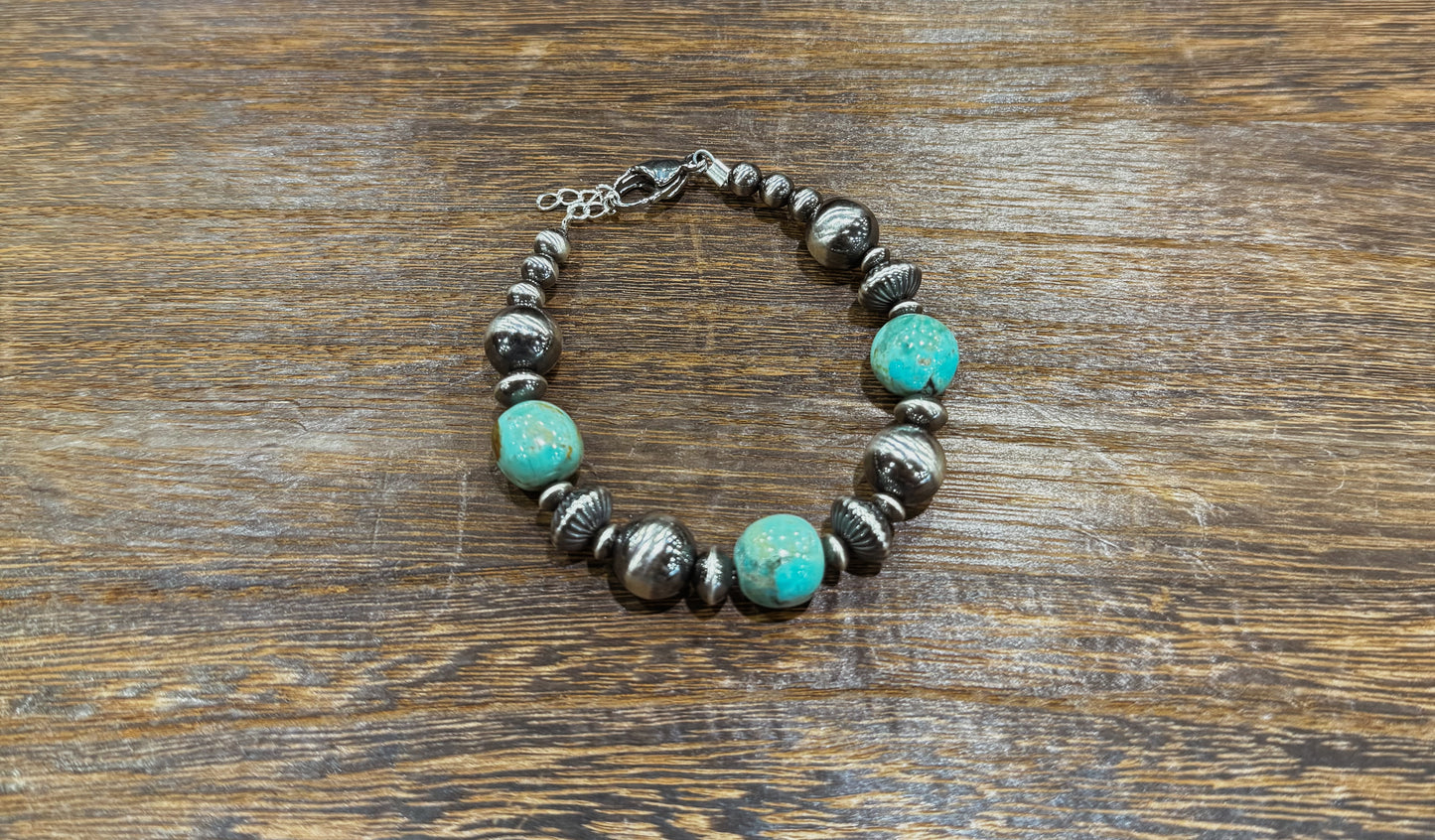 5-10mm & Saucer Turquoise Bracelet
