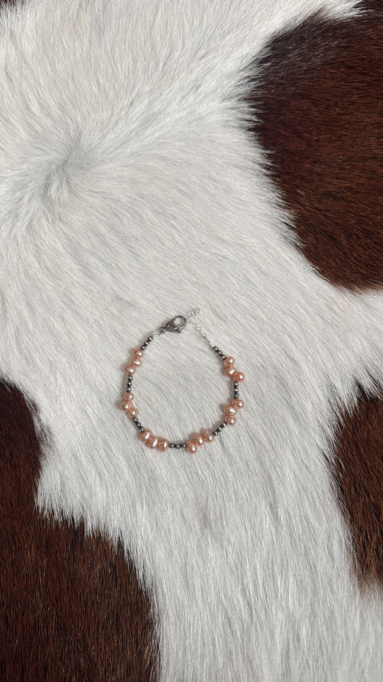 Pink Freshwater Pearls Bracelet 1
