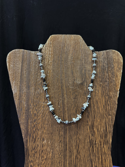 16" White Buffalo Chips & Black Onyx