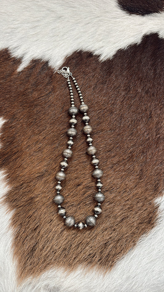 15" 4-12mm w/ Stamped Beads