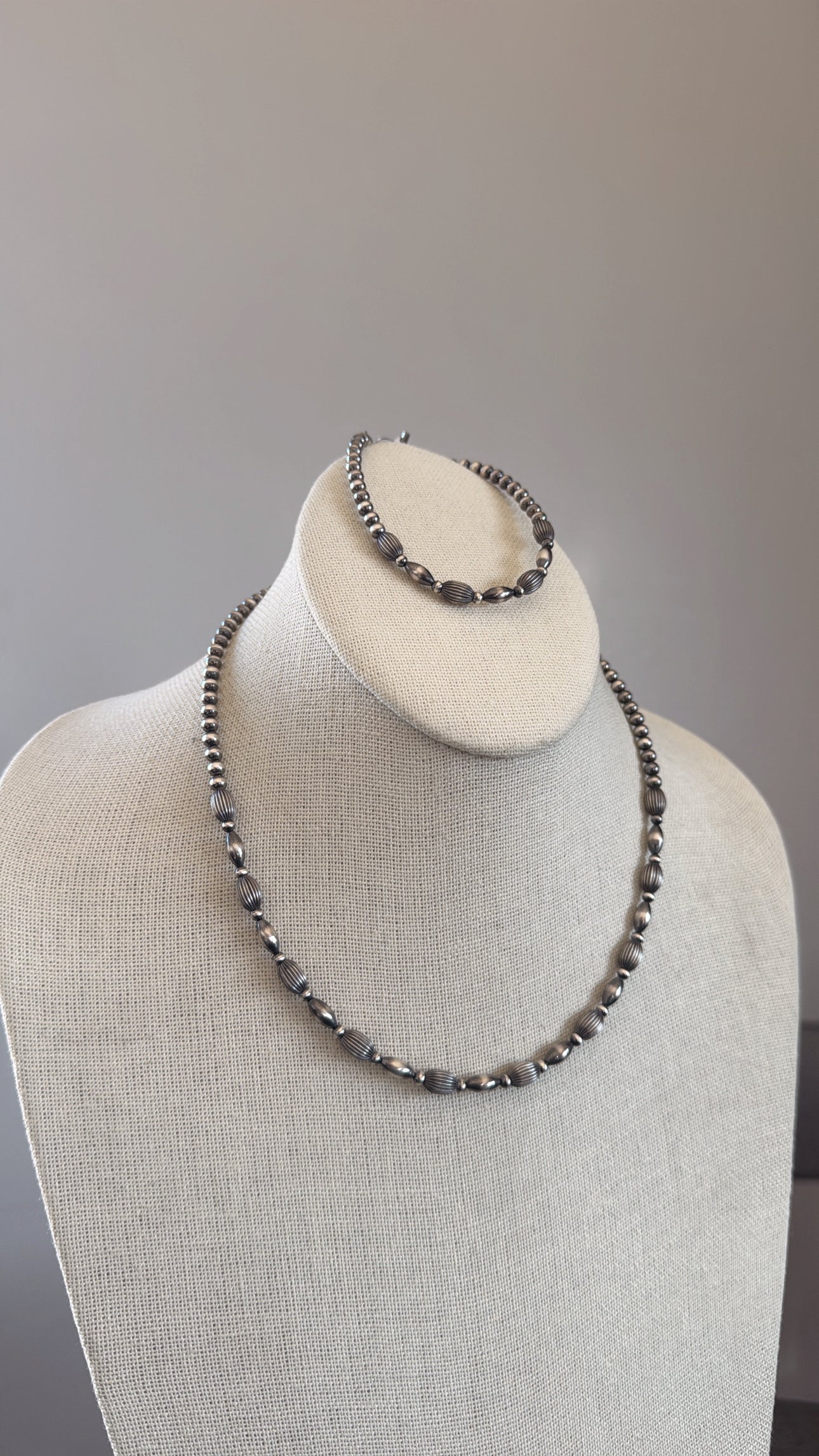 Torpedo/Corrugated Necklace & Bracelet Set