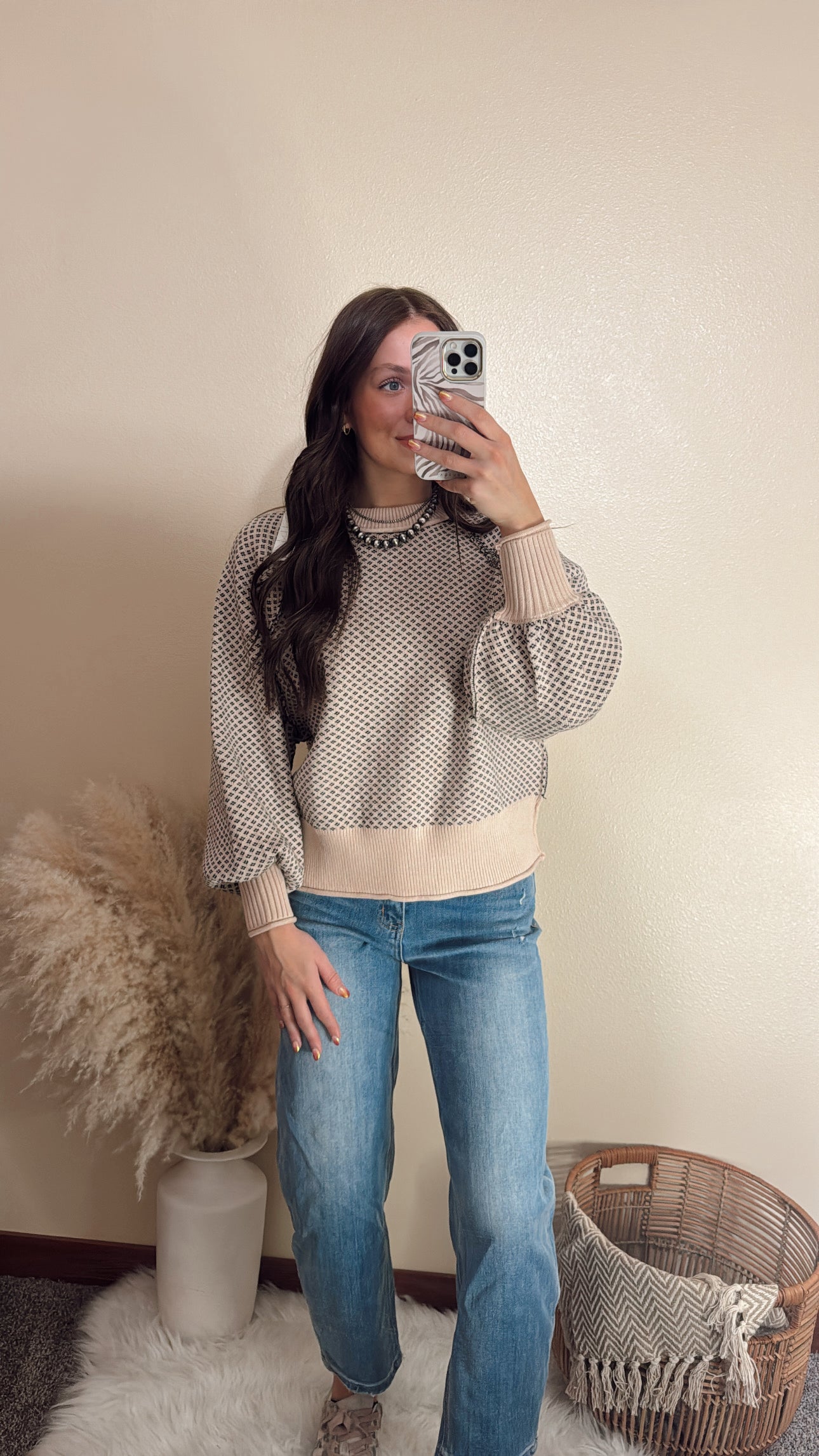 Jacquard Round Neck Pullover Sweater